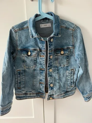 Veste en jean mango 7 ans