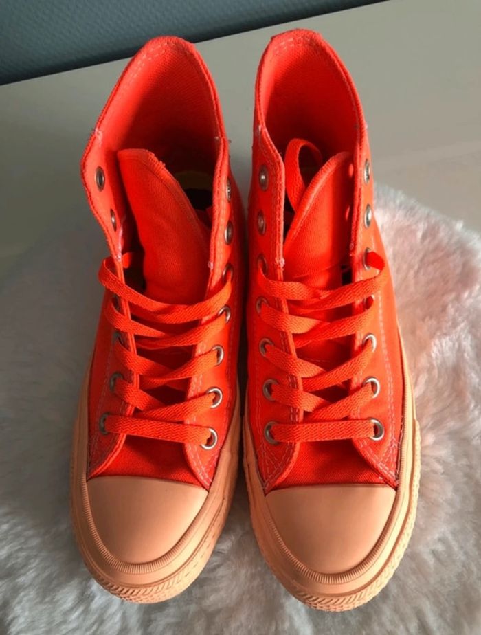 Converses orange 🍊 - Très bon état - photo numéro 6