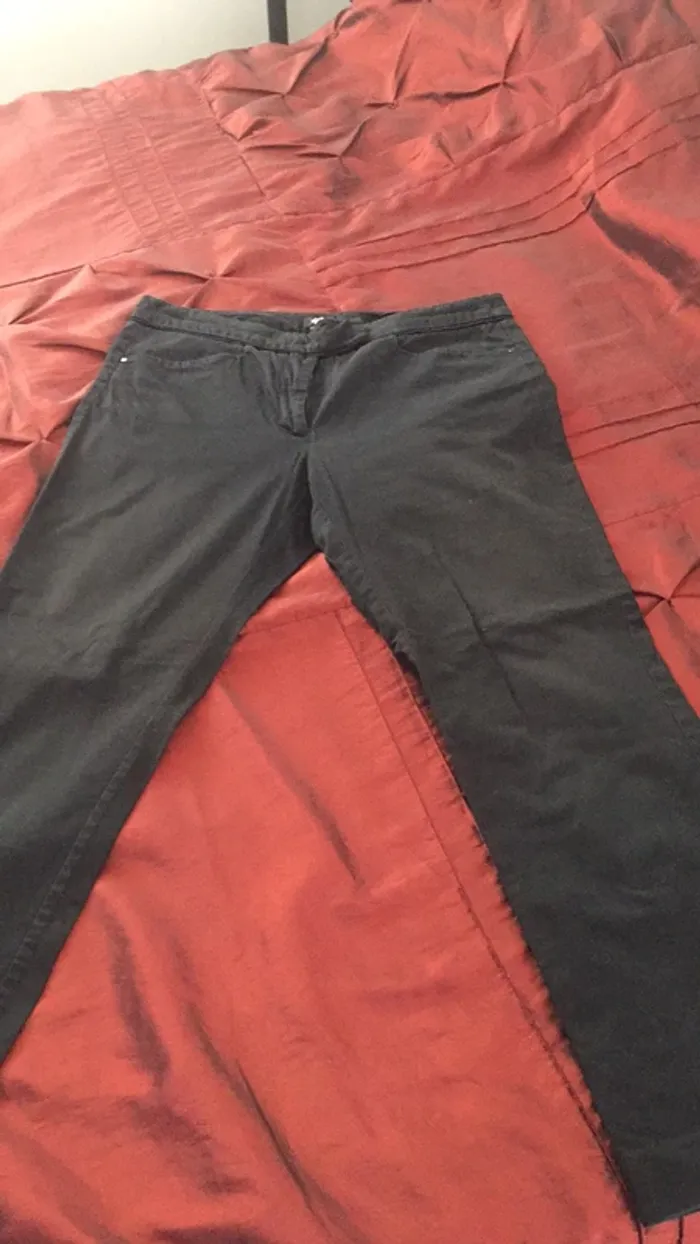 Pantacourt H&M taille 40 noir