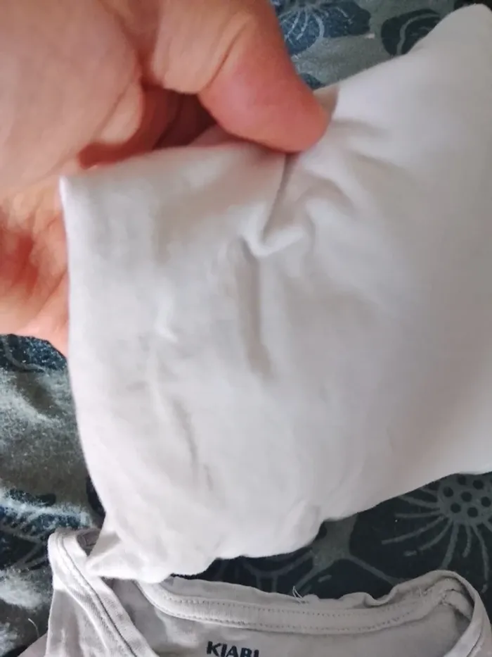 Lot tee-shirt Manche longue 4 ans - photo numéro 9