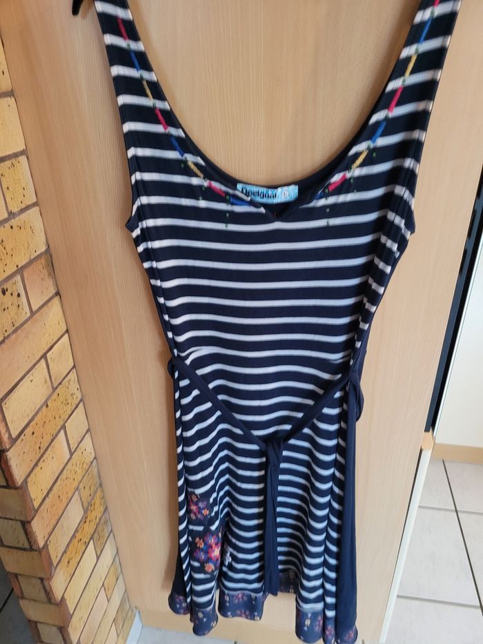 Robe Desigual - photo numéro 1