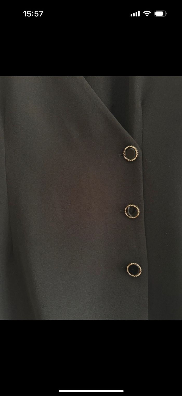 Robe noire - photo numéro 3