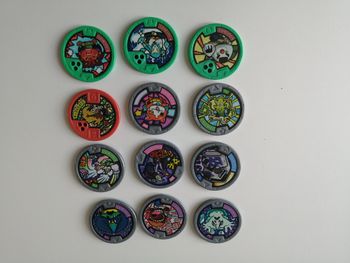 lot médaillons yo-kaï watch