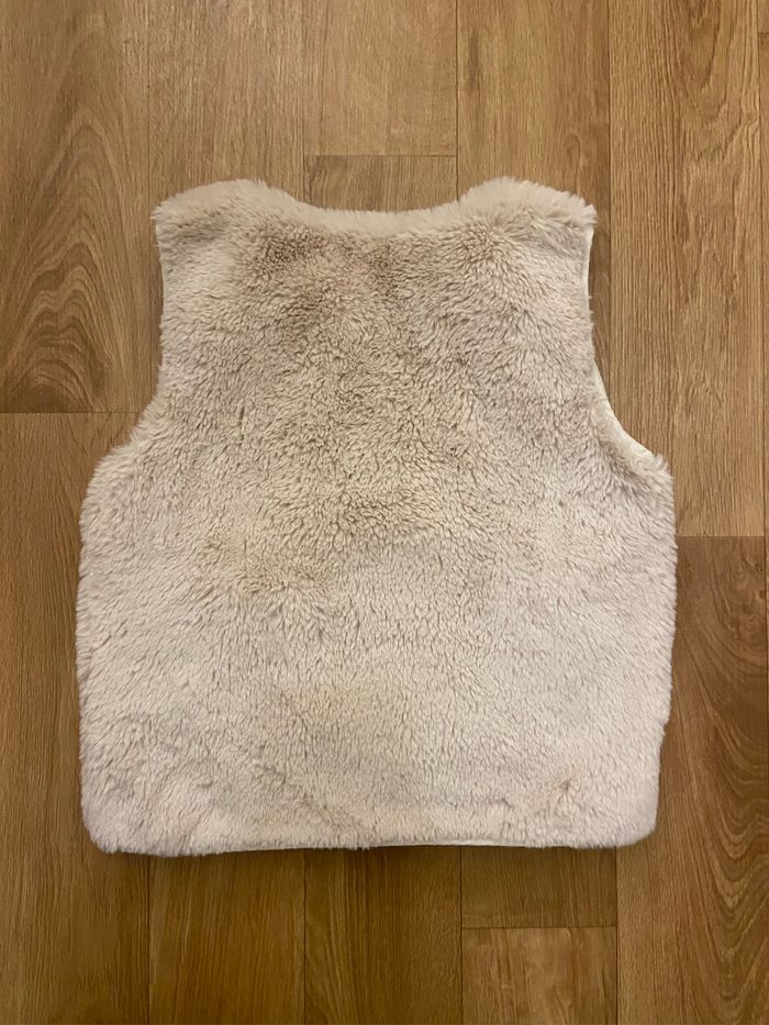 Gilet moumoute crème fille 6 ans - photo numéro 2