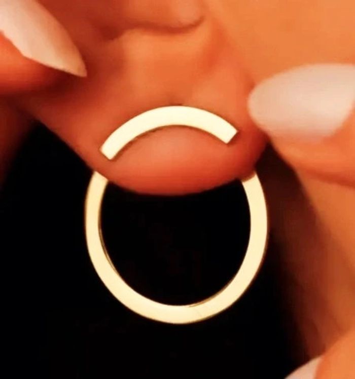 Boucles d oreilles circulaires originales - photo numéro 4