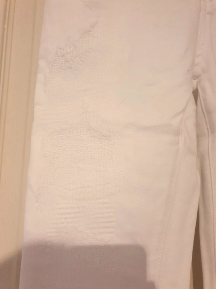 Pantalon effet déchiré- Taille 36 - photo numéro 2