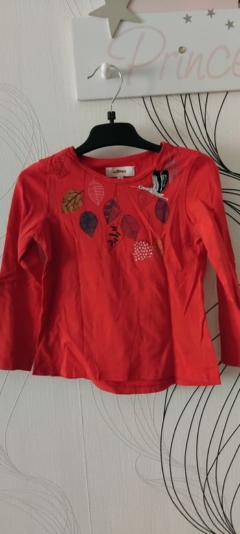 Tee shirt