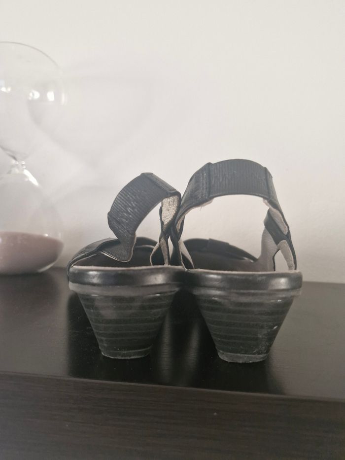 Sandales petit talon noire - photo numéro 4