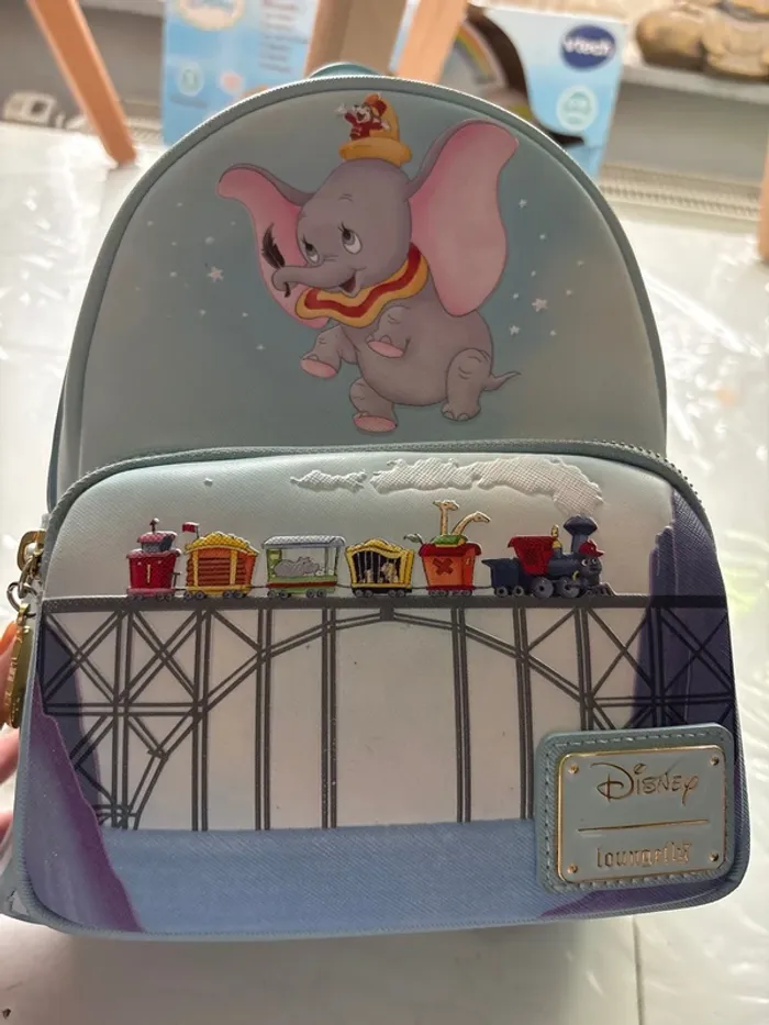 Loungefly
