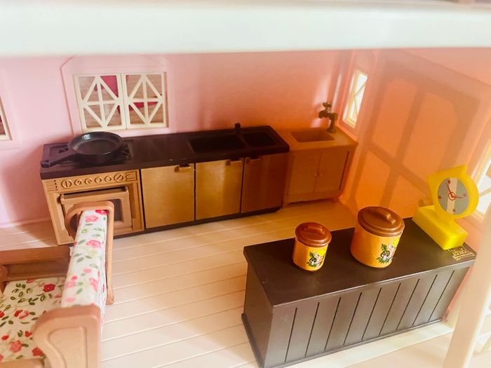 Poste de Malinville - Sylvanian Families - photo numéro 7