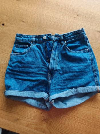 Short en jeans