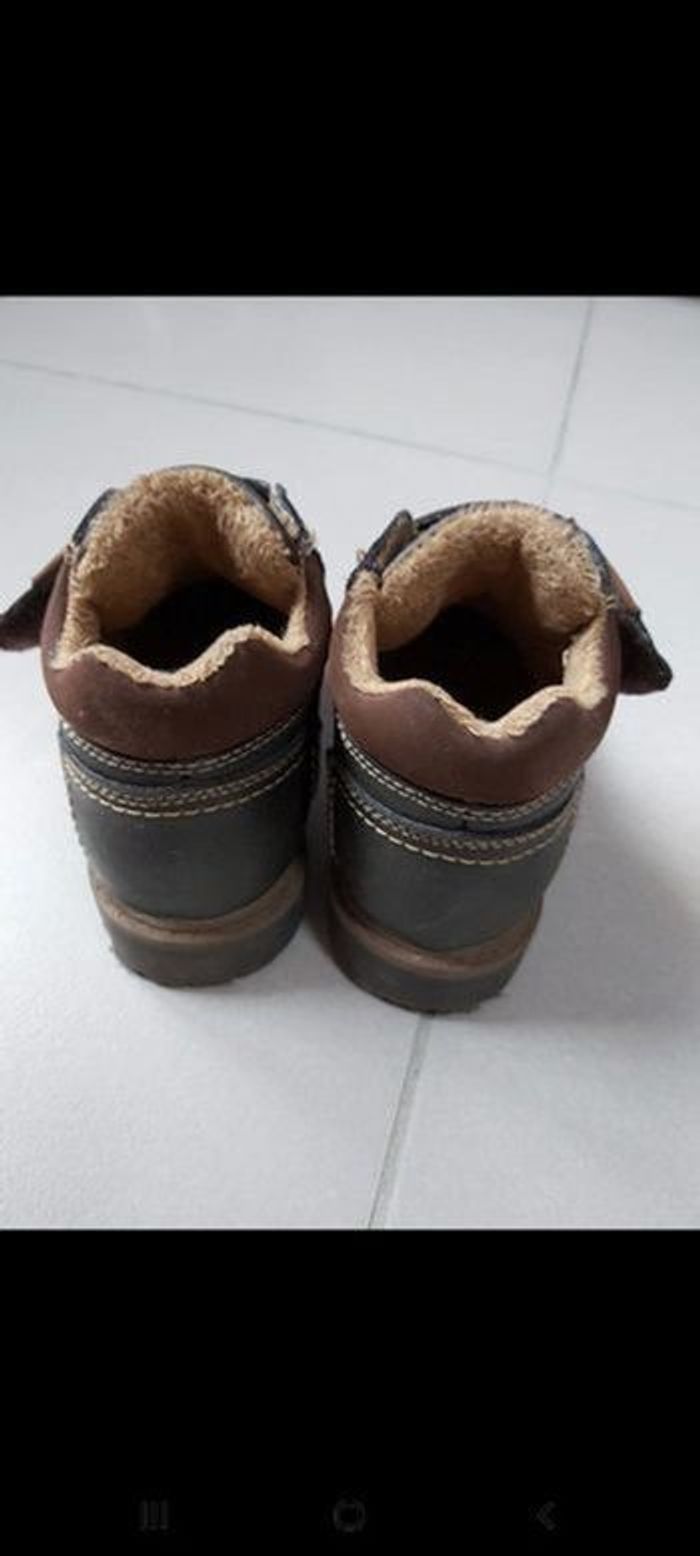 Chaussure montante Pointure 28 - photo numéro 3