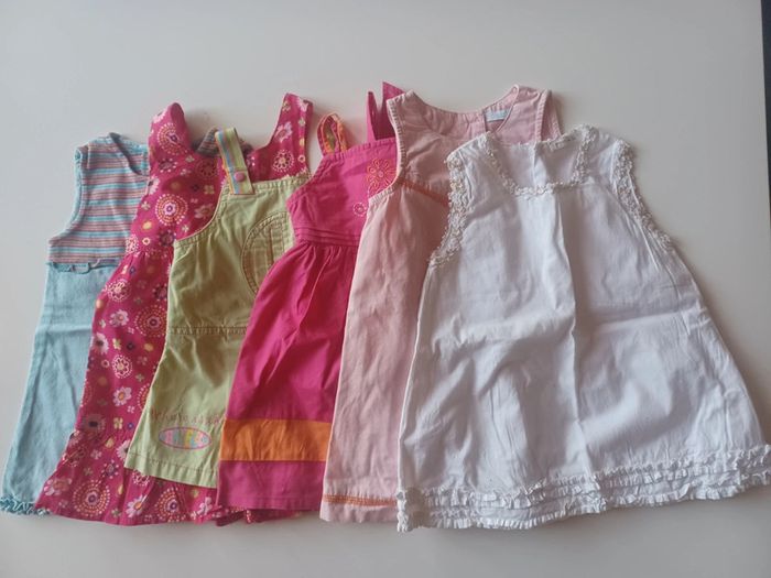 Lot 6 robes