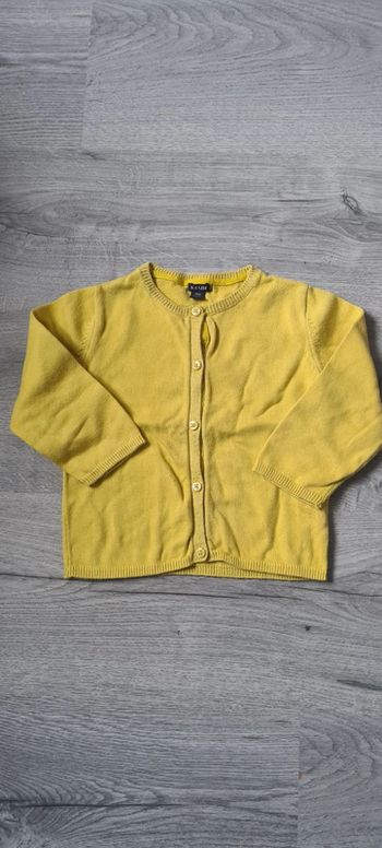 Gilet Kiabi jaune 18 mois