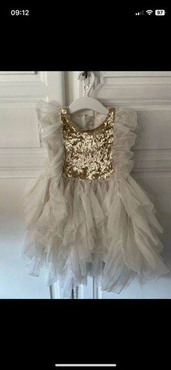 Magnifique robe de fête billieblush 3 ans