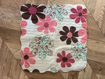 Taie d'Oreiller 50x70 - Patchwork & Fleurs - Style Quiltée/Vintage