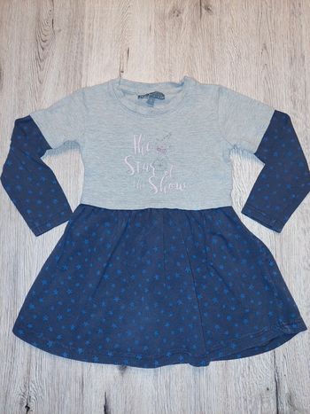 Robe fille T : 5 ans