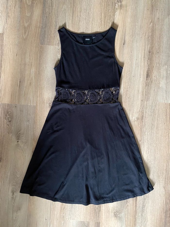Robe ajourée - photo numéro 2