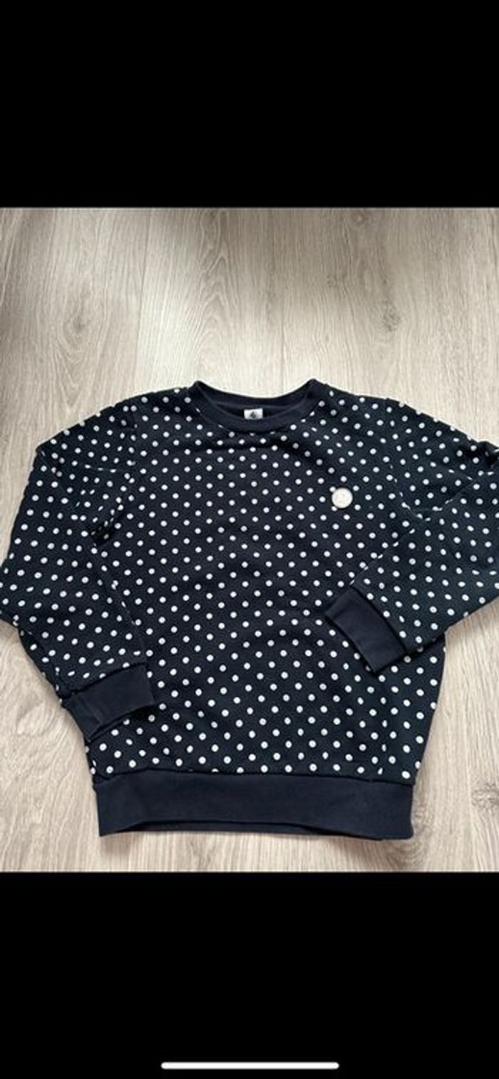 Pull Petit Bateau taille 10 ans