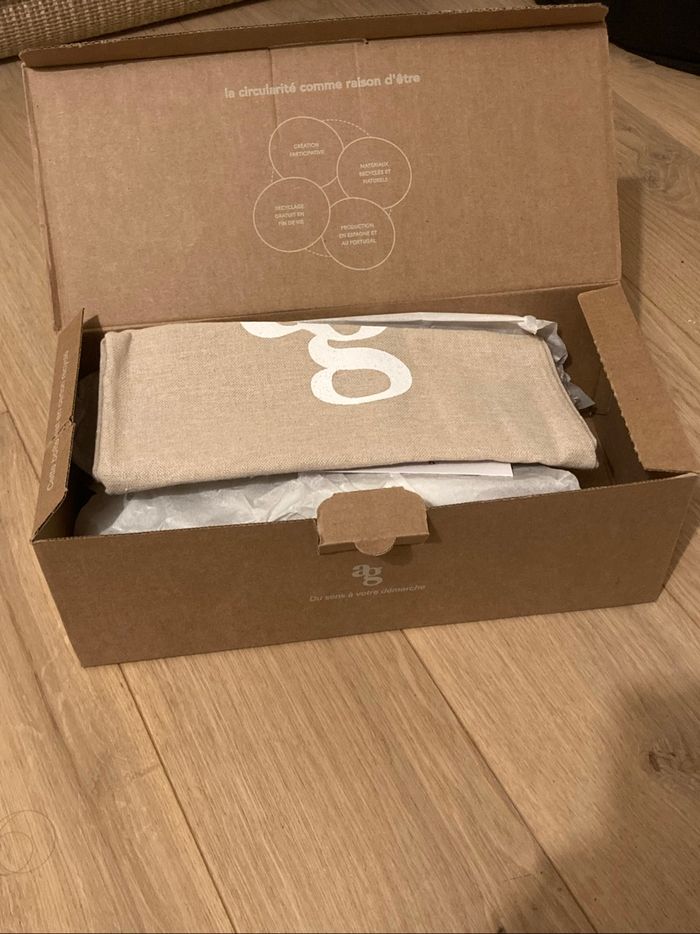 Chaussons Angarde T37 neufs - photo numéro 5