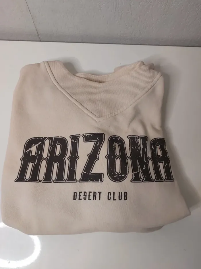 Sweat-shirt beige "Kiabi" - photo numéro 2