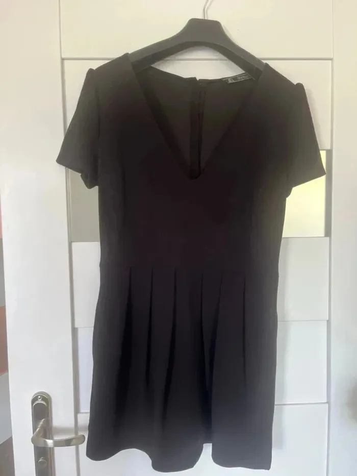 Zara noire L