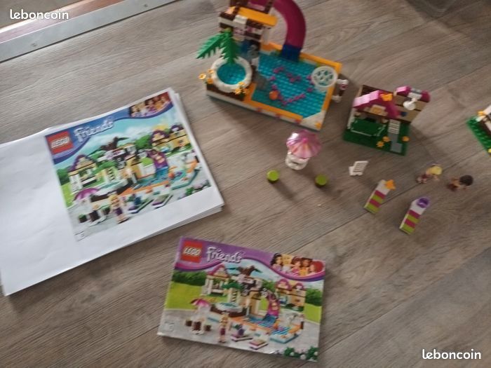 Légo friends fille piscine d'Heartlake 41008 fille ete piscine tobbogan transat plage - photo numéro 2