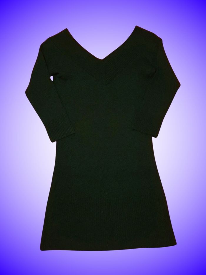 Robe Pull Jennyfer Noire – Décolleté V – Manches 3/4 – Très Bon État