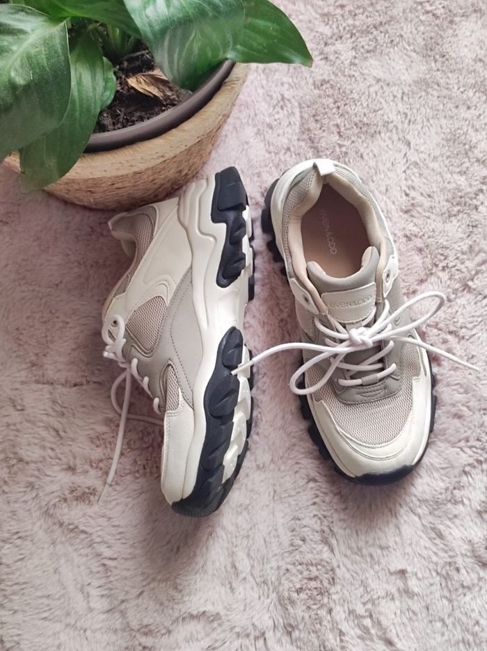 Baskets beige taille 39 - photo numéro 2