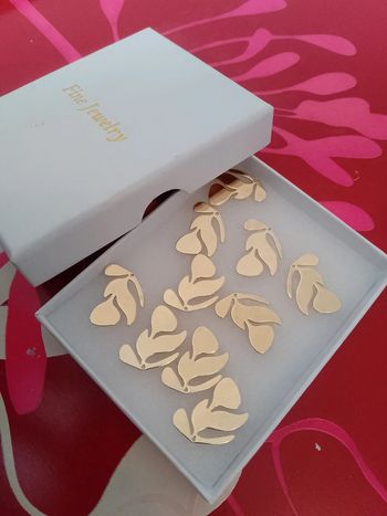 Lot de 10 pendentifs feuilles bohèmes dorées