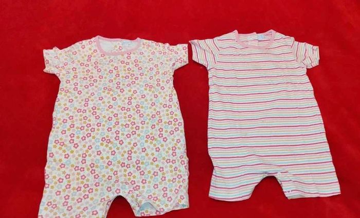 Lot fille 18 mois 7 pièces - photo numéro 4