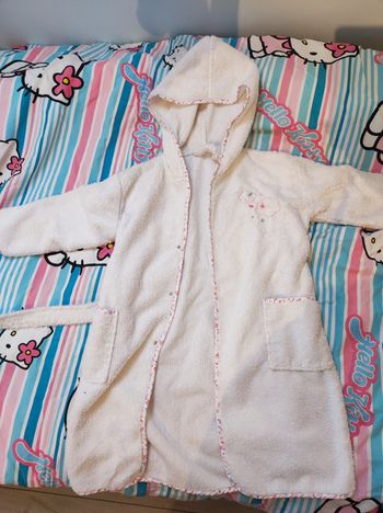 Peignoir blanc fille