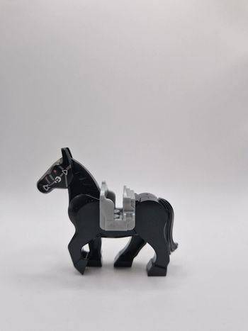 Figurine type lego cheval noir seigneur des anneaux / hobbit