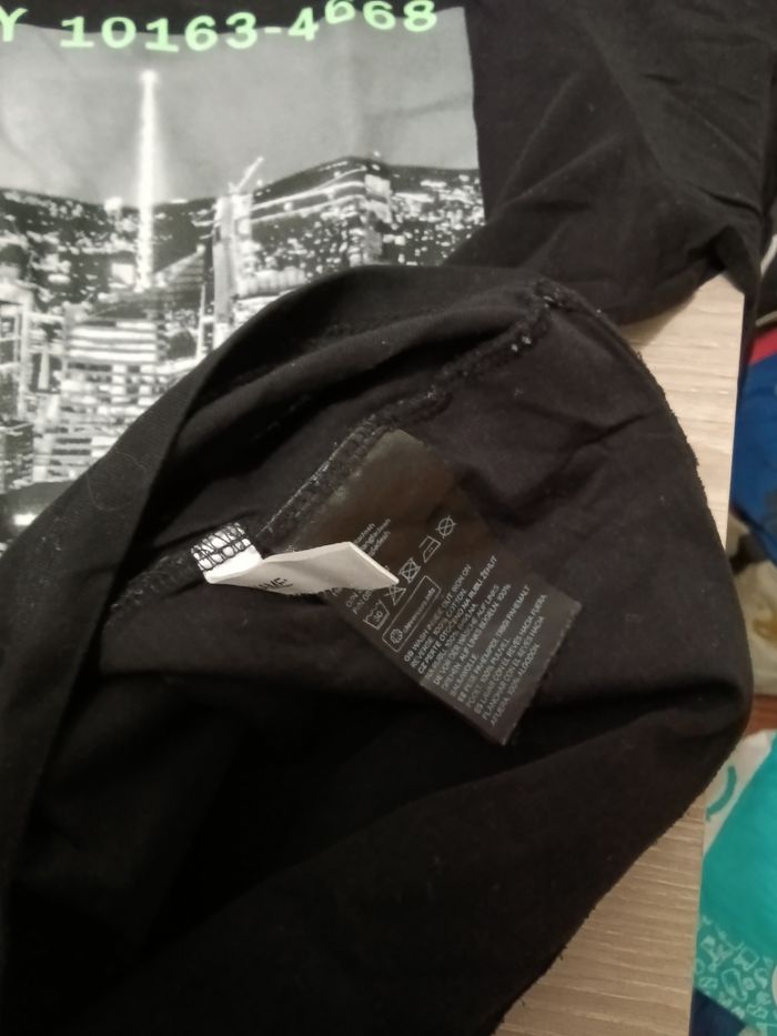 Tee-shirt H&M noir et multicolore - photo numéro 4