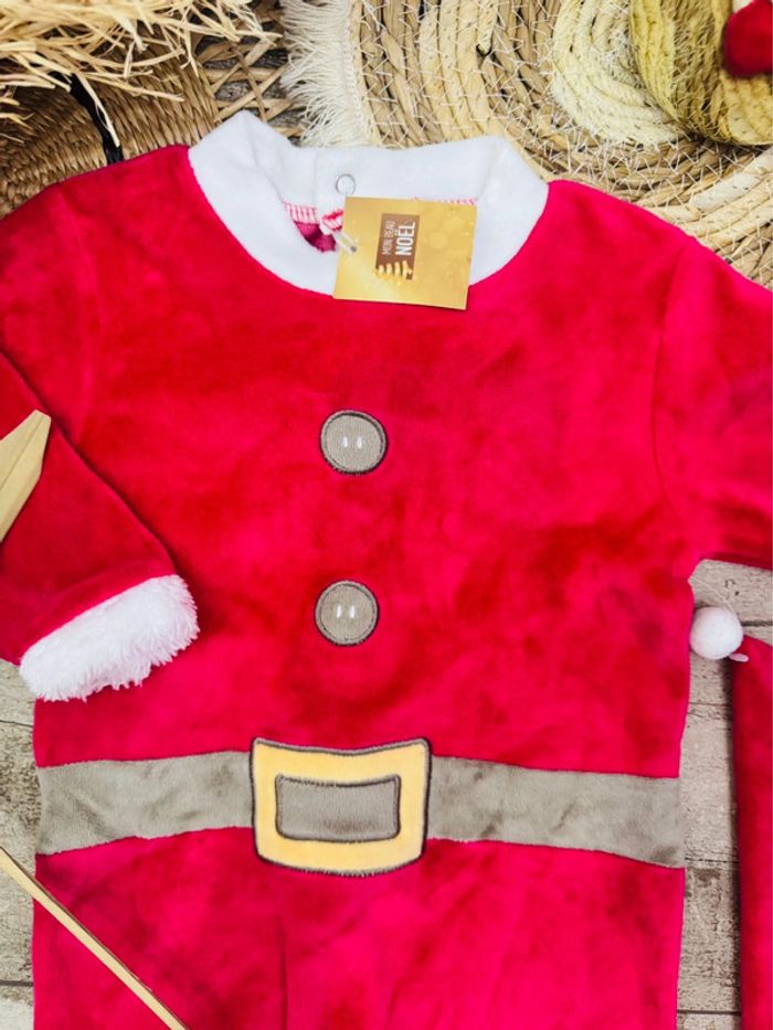 🎄Tenue de Noël + Bonnet Neuf avec étiquette 12mois🎁 - photo numéro 3