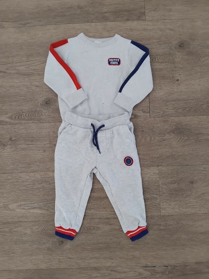 Ensemble jogging bébé