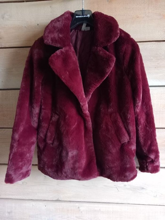 Veste fausse fourrure Taille S HetM