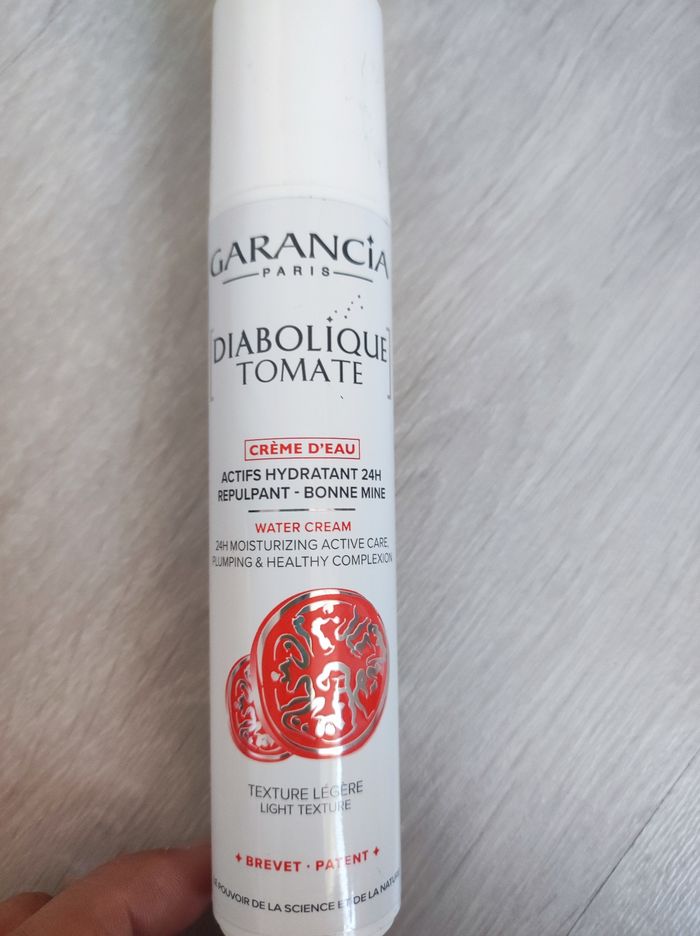 Lot sérum et crème jour et nuit a la tomate Garancia - photo numéro 3