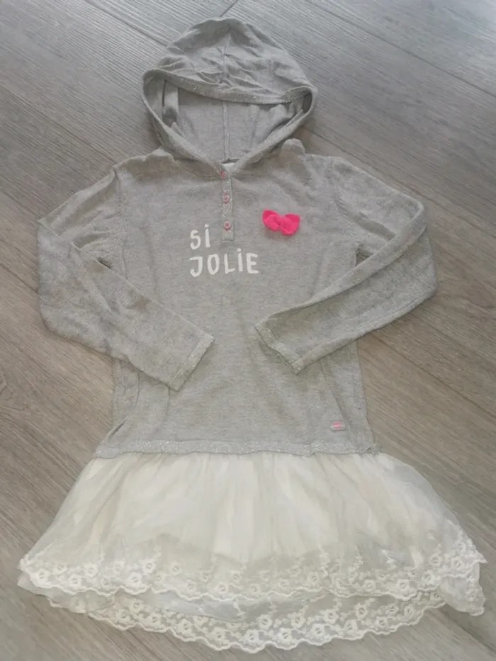 Robe taille 6 absorba