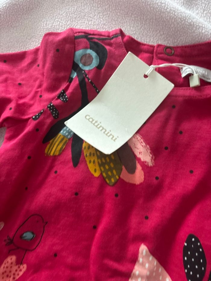 Robe neuf catimini taille 6 mois