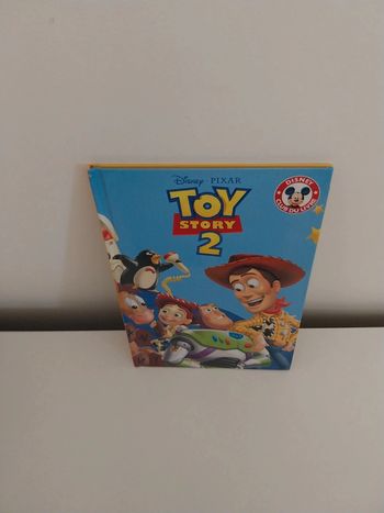 Livre toy story 2 disney