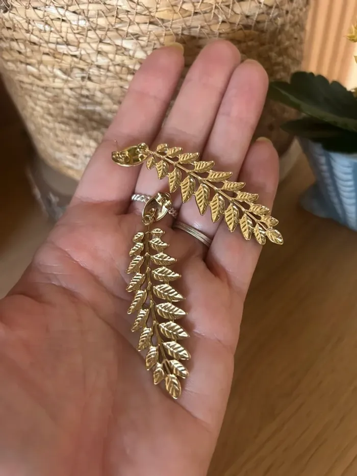 Boucles d’oreilles feuilles neuves - photo numéro 3