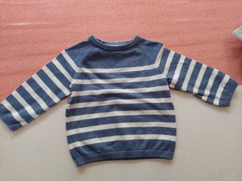 Pull 9/12mois