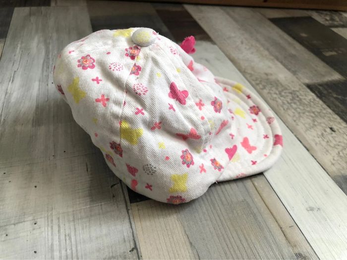 Casquette  neuve  38 cm - photo numéro 2