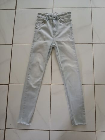 Pantalon femme taille 36 bleu clair marque berska