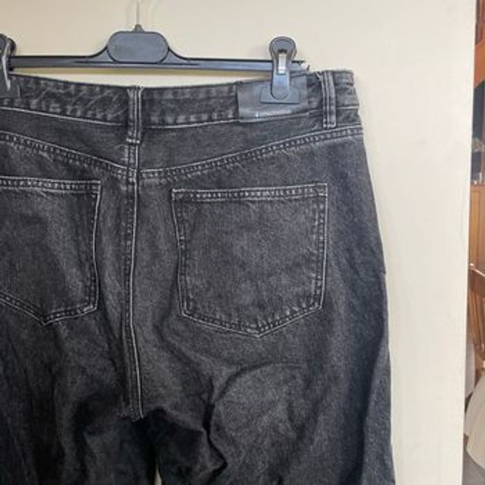 Jean droit noir Stradivarius taille 42 coupe large D92 denim brut délavé V063 - photo numéro 8