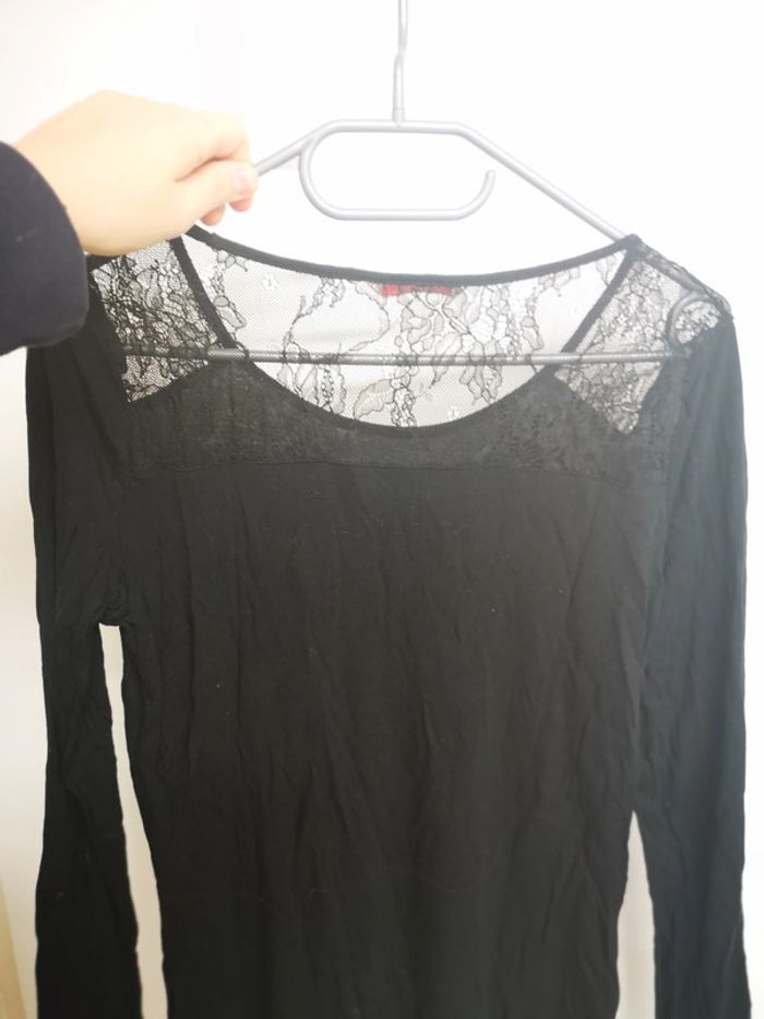 T-shirt manche longue camaïeu noir dentelle - photo numéro 2