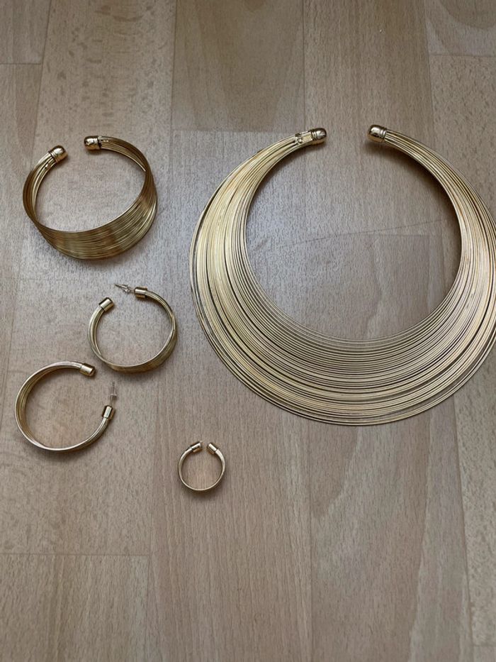 Parure complète - photo numéro 2