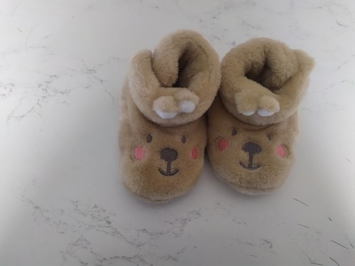 Bonnets, chaussettes ect.... - photo numéro 3