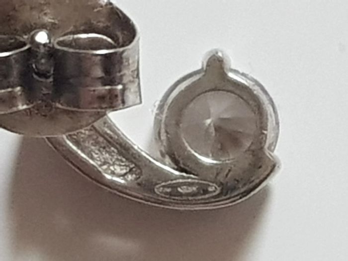 Boucles d'oreille argent 925 et oxyde de zirconium - photo numéro 4